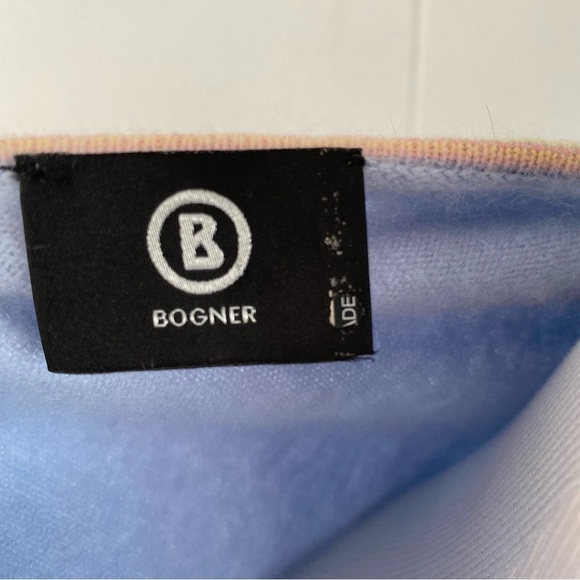 Bogner Light Blue V Neck 100% Cashmere Sweater Women’s Fitted Size 10 - Picture 9 of 12
